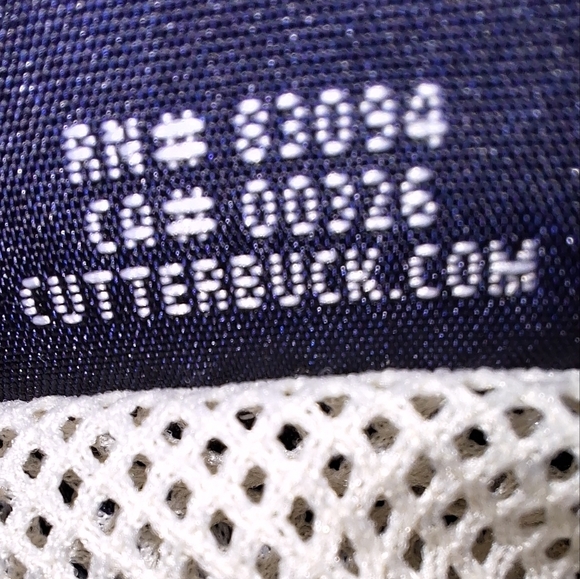 A Cutter & Buck Atlanta Braves hooded jacket in a ladie's size small. - Picture 5 of 9